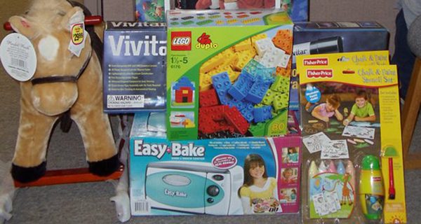 GV & Y collecting for Toys for Tots