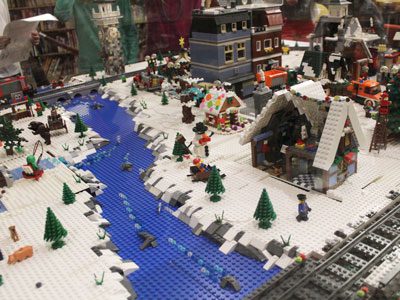 Featured image of post Display Lego Christmas Village For ems dhl and some registered air mail packages the delivery date is displayed on the