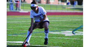 DS senior captain Haley Gladstone (3) puts on the breaks and cuts back to the middle midway through the first quarter.