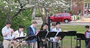 The library - and a gorgeous white tree in full bloom - provided a unique background for the jazz band.